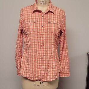 Duluth Trading Company orange tan button down shirt size Medium